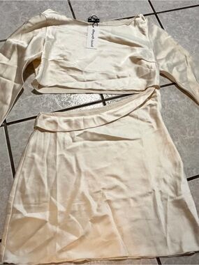 Pretty garbage Cream Satin Two-Piece Dress Set